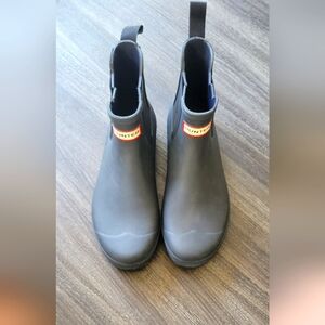 Hunter Women's Original Chelsea Boot, Size 10, Navy